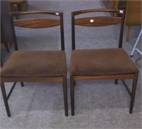 MID CENTURY DINING CHAIRS WITH BROWN CUSHIONS,