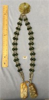 Jade bead silver alloy necklace with 3 carved jade