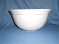 Oven/Microwave Safe large white bowl