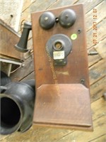 Vintage Kellogg oak crank telephone