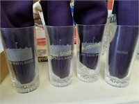 Set of 4 White House etched glasses