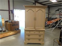 Lexington Armoire with 4 Drawers
