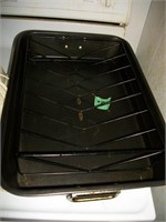 Baking pan with rack