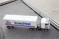 Die Cast Knechtel Truck 19L