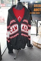 Canadian Sweater XL & T Shirt M