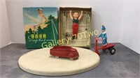 Selection of Vintage tin/litho toys with