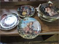 12 Hummel Collector Plates