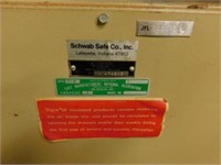 SCHWAB single door safe 23"x 25"x 39"