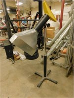 Adjustable dust collector attachment: adjusts from