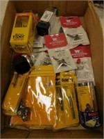 Approx 20 NEW/used router bits: DeWalt & White sid
