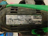Hitachi 18 volt, cordless screw gun w/