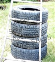 Set of 4 Tires / Hankook  P225 / 60 R16