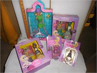 I Dream of Jeannie Doll in box,