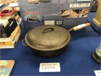 12" CAST IRON POT WITH WOODEN HANDLE