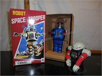 Robot Space Trooper in box &