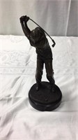Bronze golfer