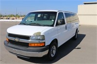 2011 Chevrolet CG3300 Van