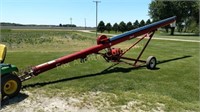 Feterl 10-32 truck auger w/18hp engine