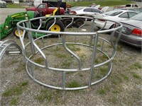 3 SECTION HAY RING