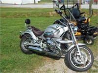 2004 BMW 1200R SHOWING 22,349 MILES