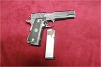 Para Ordnance Pistol, Model Bighawg W/2 Mags 45