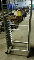 Metal rolling rack