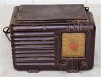Vintage Sentinel A M Bakelite Small Radio