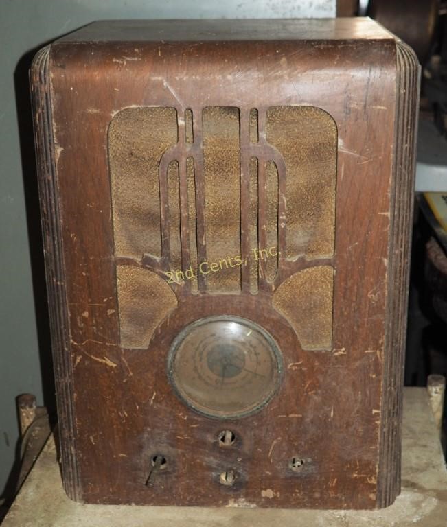 Vintage Radios, Furniture, Tools, Tubes Webcast Auction