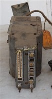 Vintage Vaccum Tube A M Mopar Mod 800 Radio