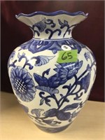Blue/white Vase