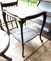 Side / Parlor Table