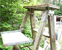 Wooden 5-Step Ladder