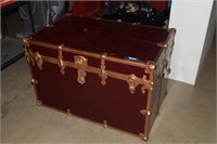 Large Vtg Steamer Trunk w/ Two Inserts