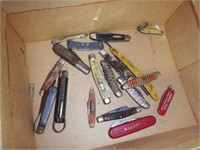 Lot #41 Nice lot of pocket knives to include: