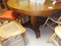 Lot #11 Antique Tiger Oak round dining table