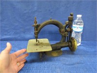 small antique "eldredge automatic" sewing machine
