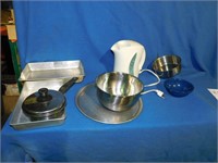Stainless steel pots, elec kettle, cake pan etc
