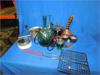 Qty of glass decanters, juicer etc