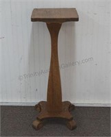 Antique Oak 32" Pedestal Fern Stand