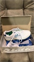Lotto men's 8 1/2 tennis shoes, new in the box,