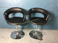 Vinyl & Metal Vintage Style Swivel Stools