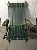 Wood & Mesh Lounge Chair