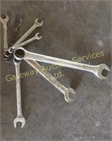 7 open/box end wrenches  Various sizes