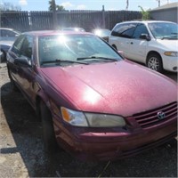 62	1998	TOYOTA	CAMRY	MAROON	4T1BG22K6WU226135