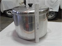 Large canning pot