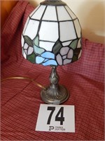 TIFFANY STYLE TABLE LAMP  13"