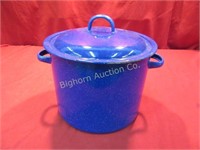 Blue Graniteware Stock Pot w/ Lid
