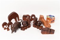 CARVED WOODEN GROUPING INCL. PUZZLES