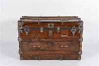 LARGE CHEST TRUNK