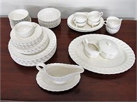 61 pcs Spode Chelsea Wicker China